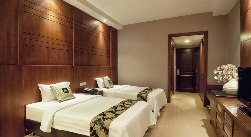Отель Grand Sakura Hotel