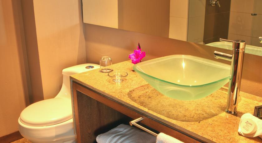 Hotel 84 DC