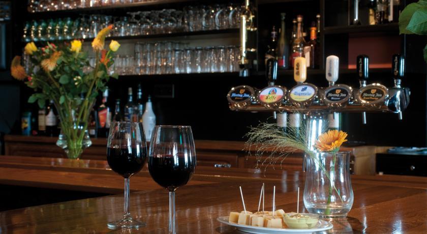 Отель Hotel Café Restaurant Zalen Hoogeerd