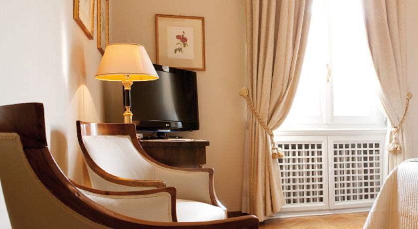 Отель Hotel Vittoria