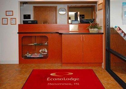 Отель Econo Lodge On The Bay