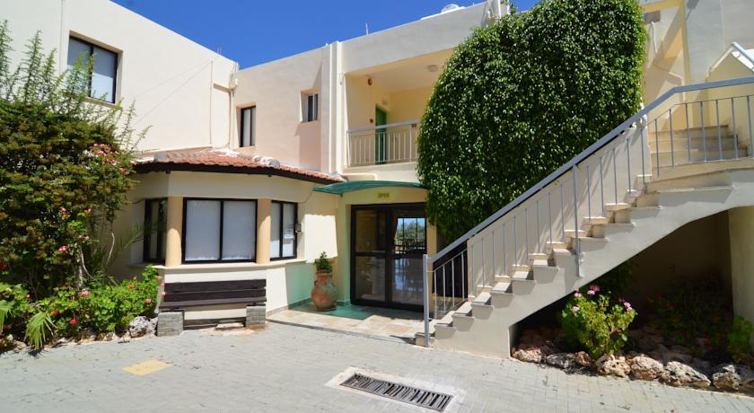 Апартаменты Chrysafinia Hotel Apartments