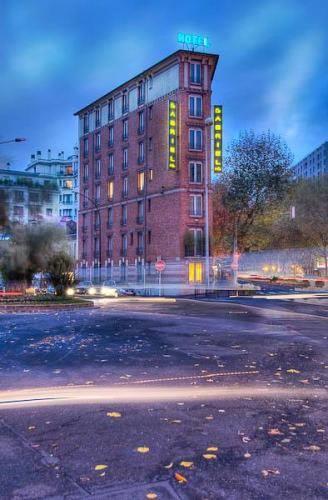Отель Hotel Gabriel