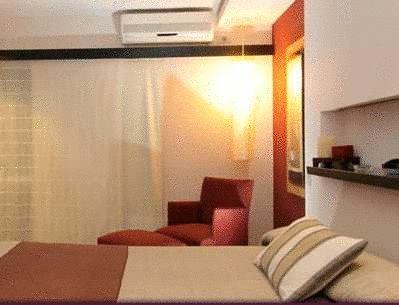 Отель Parana Hotel Plaza Jardín