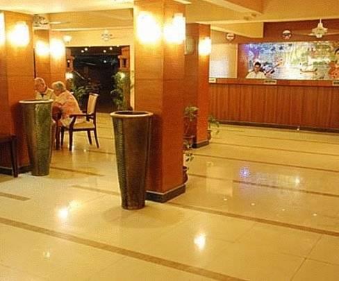 Отель Sun City Resort