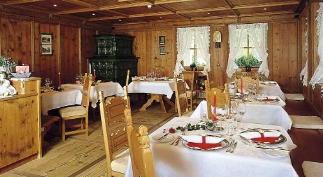 Отель Hotel Genziana