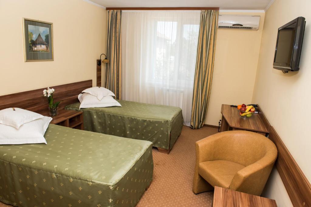 Отель Hotel Lyra
