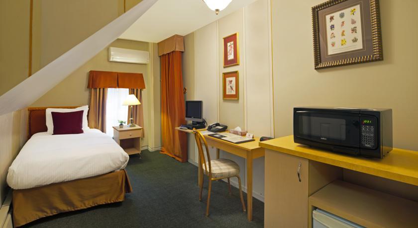 Victoria's Mansion Guest House