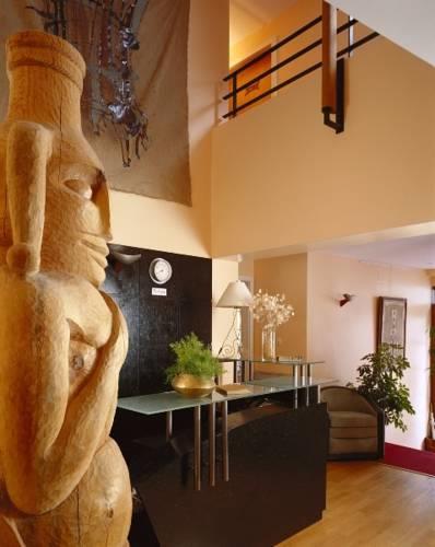 Отель L'Hostellerie du Château