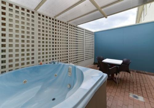 Отель Geneva Motor Lodge