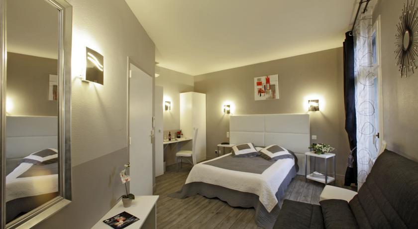 Отель Hôtel De Bordeaux