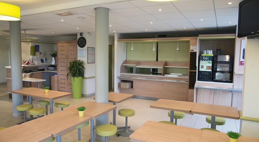 Отель ibis budget Bayeux