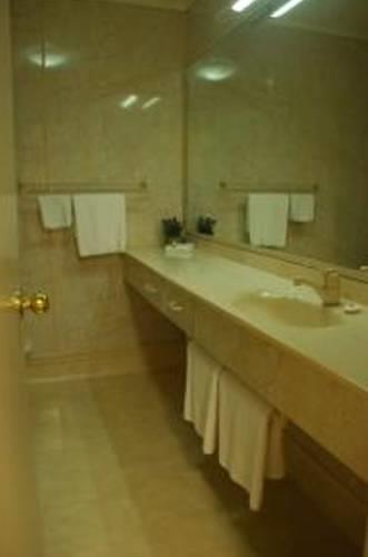 Отель Fountain City Motor Inn