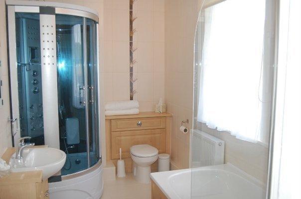 Отель Kemps Country House