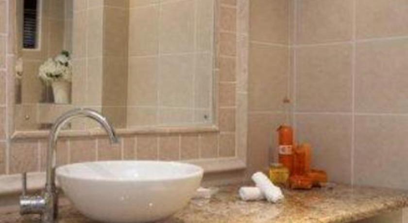 Апартаменты Gordon's Bay Holiday Retreats