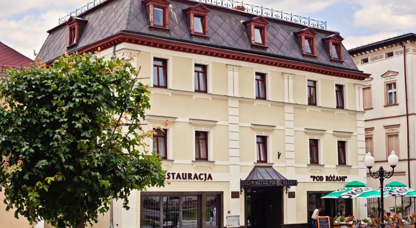 Отель Hotel Pod Różami