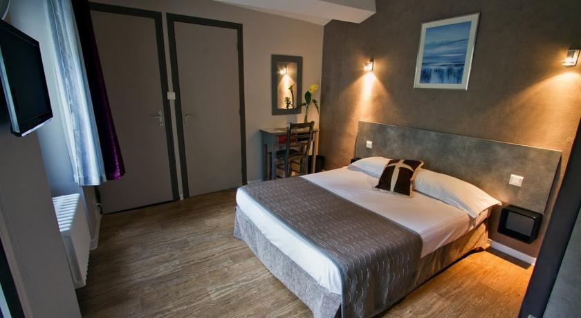 Отель Le Cérétan Hôtel