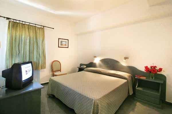Отель Baia Tropea Resort
