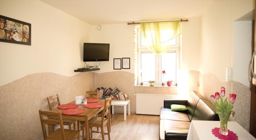 Hostel Flower