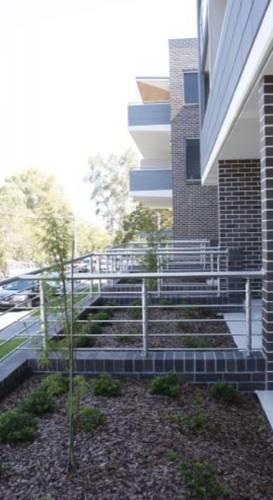 Апартаменты Charlestown Executive Apartments