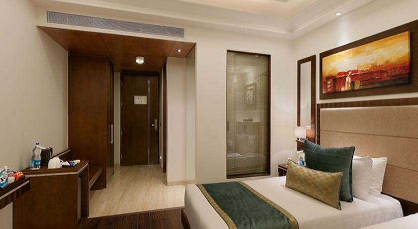 Отель Ramada Gurgaon Central