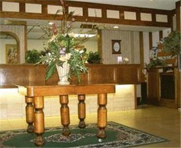 Отель Drawbridge Inn & Suites Sarnia