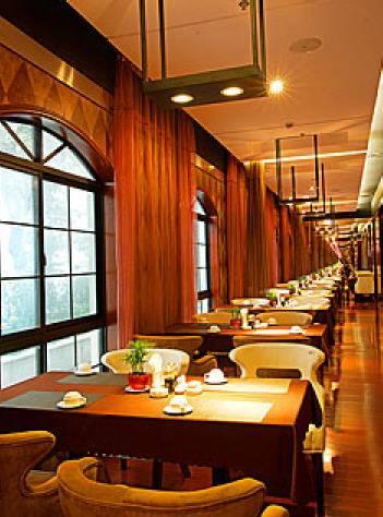 Отель Yichang Taohualing Hotel