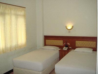 Hotel Cihampelas 2