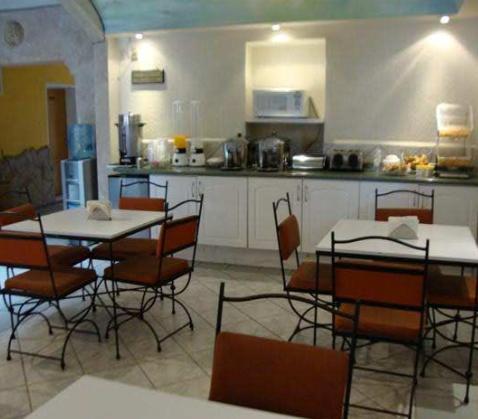 Отель Pequeno Gran Hotel