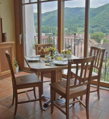 Гостевой дом Gästehaus & Heuriger Turm Wachau
