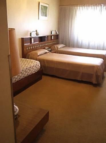 Отель Hostal Santa Fe De La Veracruz