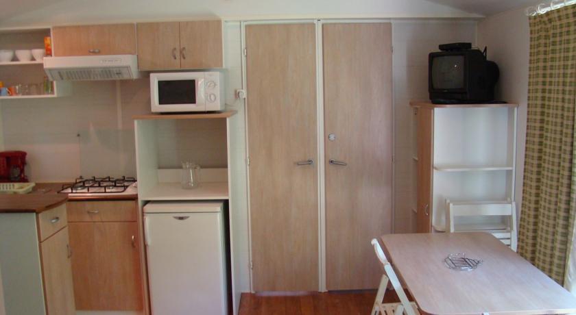 Отель Camping de Brignoles