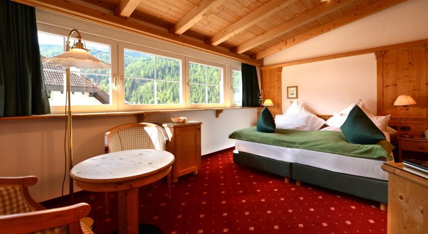 Отель Hotel Acadia