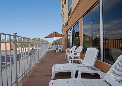 Отель Sleep Inn & Suites