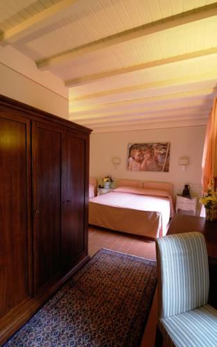 Отель Locanda San Barnaba
