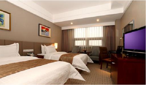 Отель Jinan Blue Horizon Hotel (Shizhong)