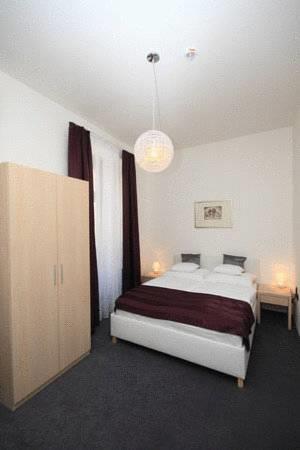 Отель Hotel Arkadia