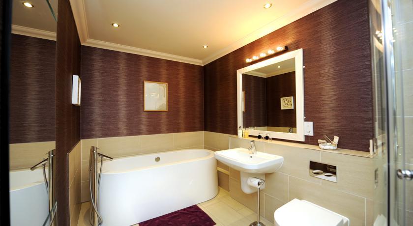 Отель Rufflets Hotel