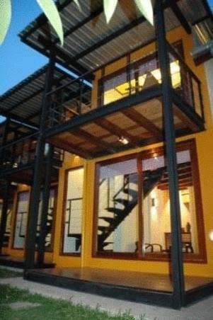 Отель Inthira Champasak Hotel