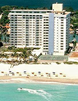 Seacoast Suites Hotel
