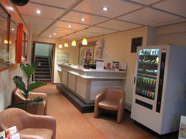 Отель Inter-Hôtel Arum Remiremont