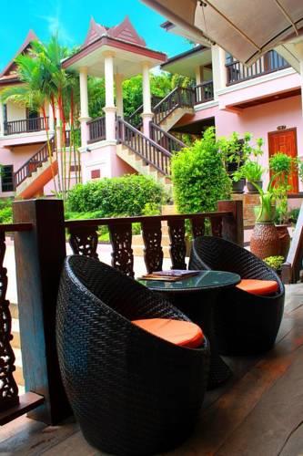 Отель Cha Wan Resort