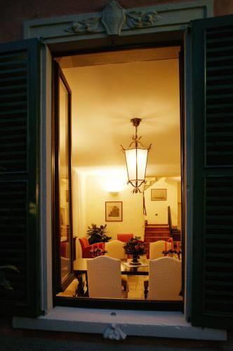 Отель La Valletta Relais