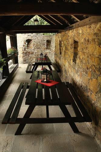 Отель Hotel Przy Oślej Bramie