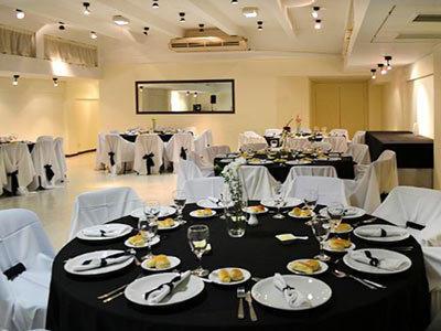 Sarum Hotel Design