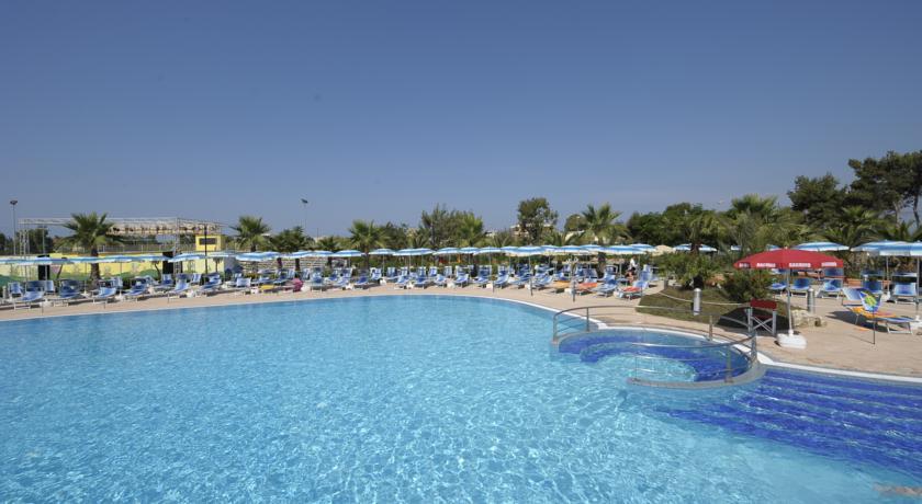 Отель Blu Salento Village