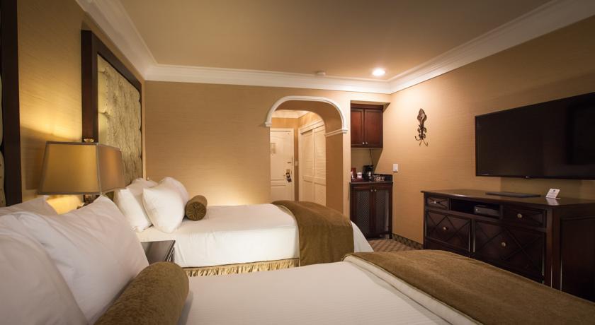 Отель Best Western PLUS Sunset Plaza
