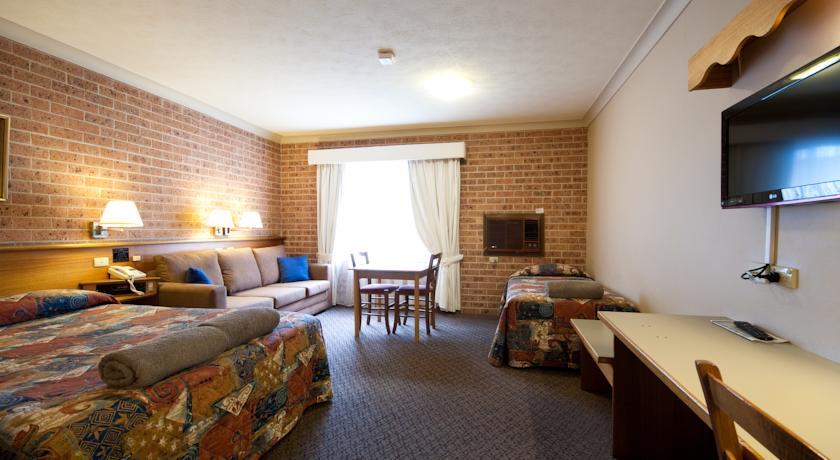 Отель Blue Gum Motor Inn