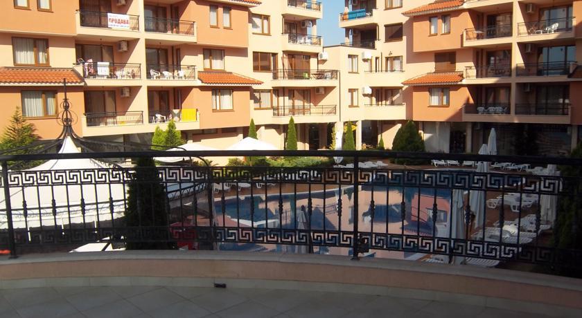 Efir Holiday Village