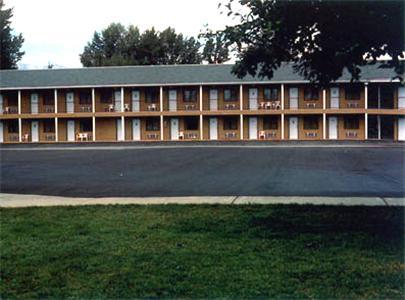 Отель Mary's Motel